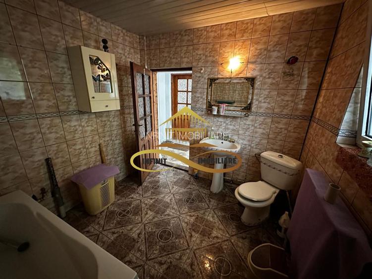 Casă individuală P+M în cartierul CFR Bacău 500 mp teren - 14