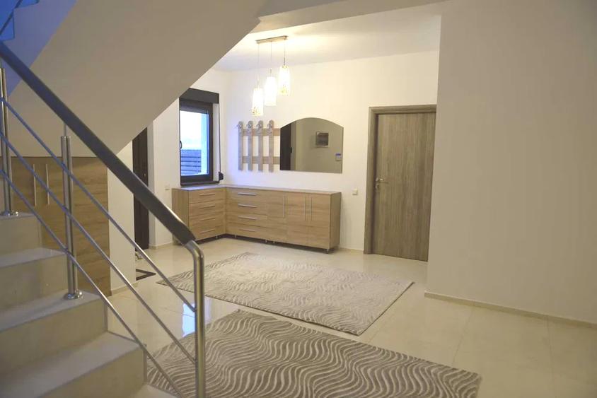 Vila 4 camere | Baneasa | Otopeni | Odaii | Garaj | Centrala | 200 mp