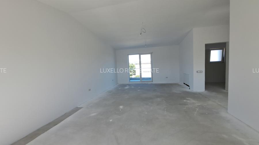 VILA LUX IN COMPLEX REZIDENTIAL - 56