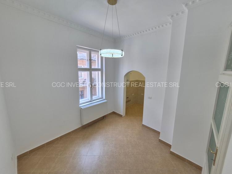 Birou de inchiriat - Piata Sinaia - 3 Camere-86 MP- Etaj 1- Centrala-700 Euro ! - 9