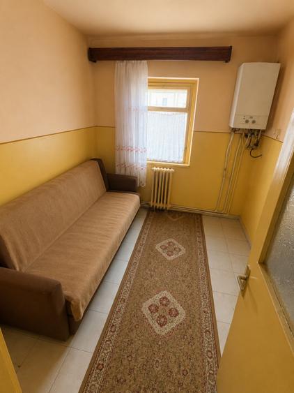 Apartament 2 camere| 48 mp, etaj 2| zona Cugir