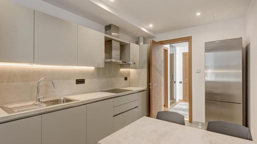 REA1015510 Apartament 4 camere Zona Primaverii