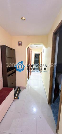 E3- 3 CAMERE DECOMANDAT ETAJ 2, CENTRALA GAZ