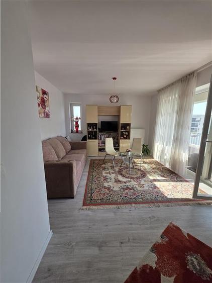 Apartament 2 camere tip studio, zona Tractorul-Coresi Kasper
