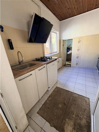 Casa 4 Camere de Vanzare - Zona Coiciu