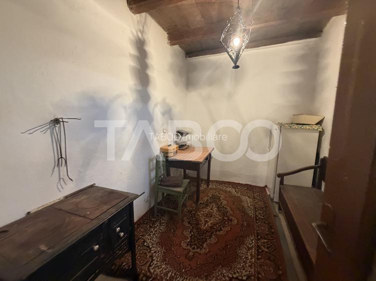 Casa de vacanta 3 camere anexa 720 m teren in Jibert Judetul Brasov - 6