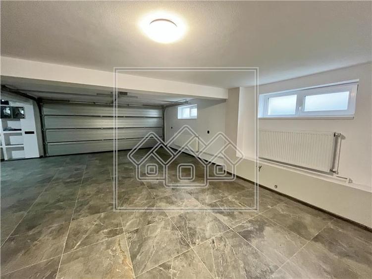 Casa individuala in Selimbar, 4 camere, garaj, curte libera 220 mp