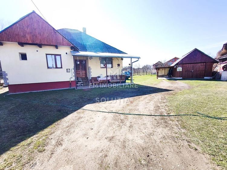 Casă de vânzare Satu Nou de Sus | 3 camere | Teren 807 mp