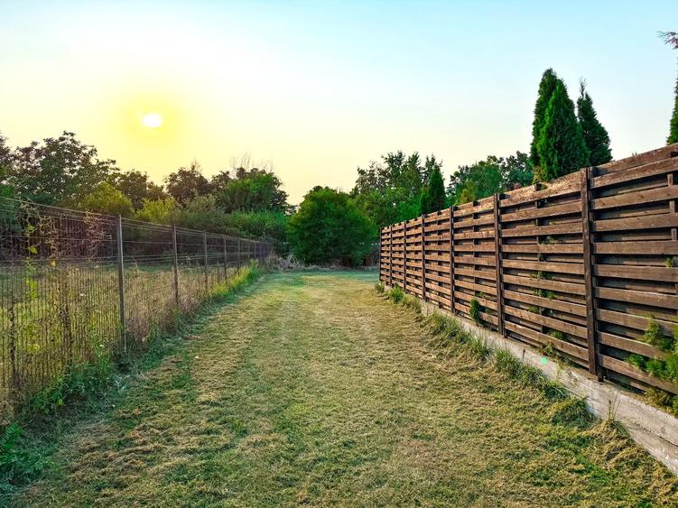 Ocazie! Teren intravilan 1000 mp ideal pentru casa noua, Sisesti, urbanism S+P+1