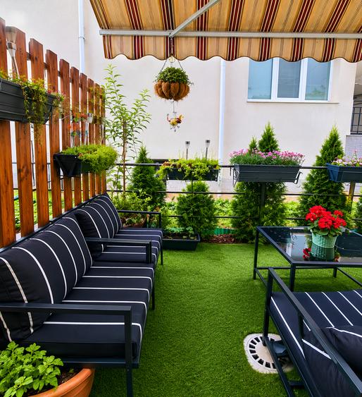 Apartament 3 camere, 84 mp utili, 2 băi+ terasă 17 mp,zona N Rm Vâlcea