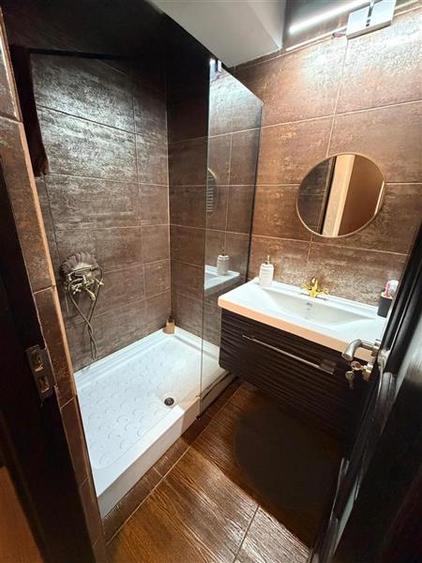 2 camere decomandat Galata, bloc nou