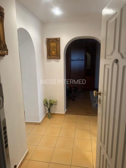 Unirii Libertatii vav Parlament | apartament deosebit | 2 camere - 120mp | 2 bai - 16