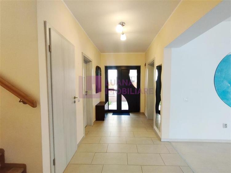 Casa individuala de inchiriat | 5 camere | garaj | Cartierul Arhitectilor