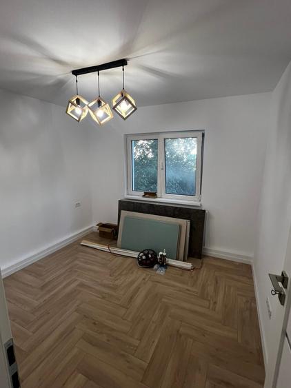 Apartament 3 camere de vanzare Aleea Retezat Manastur