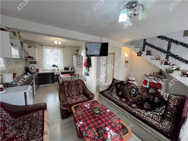 Casa 3 camere 2 bai terasa si curte zona Calea Cisnadiei din Sibiu