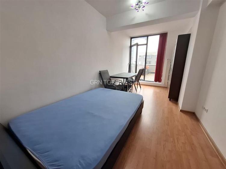 Penthouse 3 camere terasa 58 mp si parcare Doamna Stanca