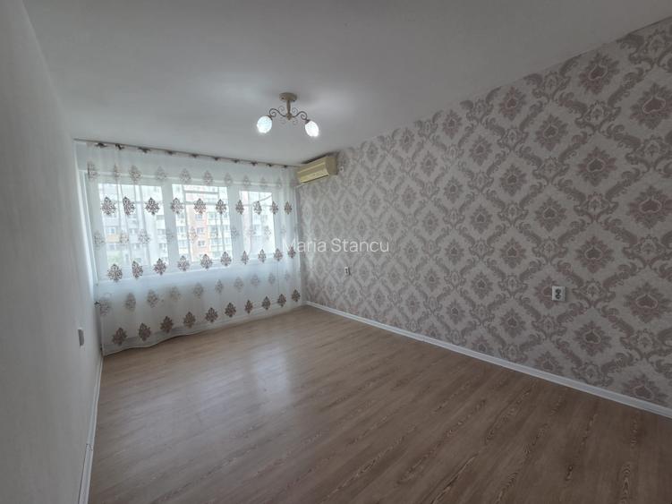 Particular, vand apartament 3 camere proaspat renovat Stefan cel Mare - 6