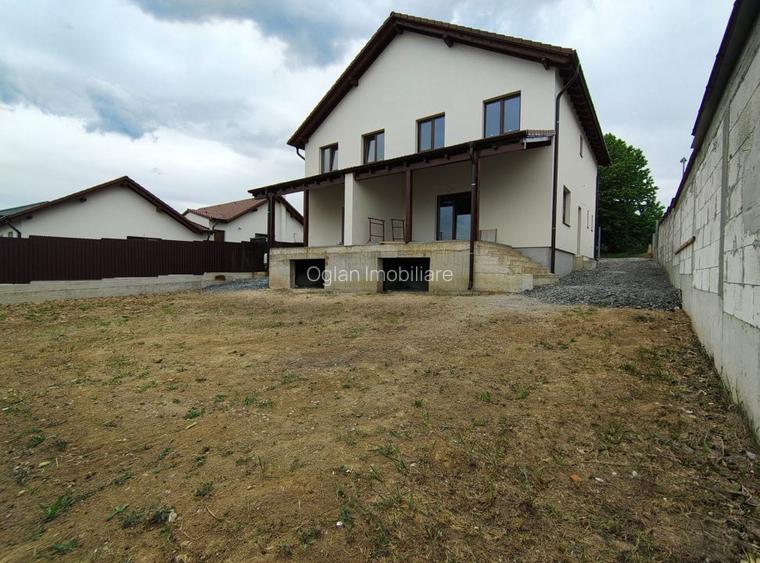 DUPLEX Modern -4 camere, Zona Cl. Cisnadiei, COMISION 0% - 3