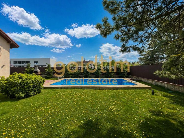 VILA INDIVIDUALA / PISCINA/ GARAJ - 2