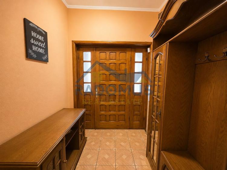 Vila 4 camere | Teren 532 mp | Piscina si foisor | Str. Lupeni