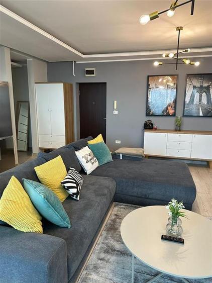 Inchiriez apartament superb 2 camere, Podgoria
