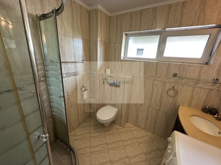 3 camere/ terasă 25 mp/ parcare/ zona Grand Hotel Italia