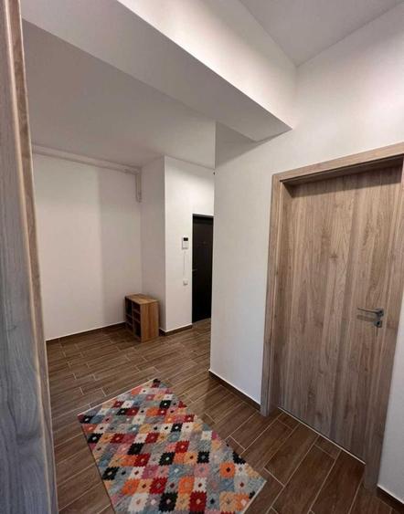 Apartament de 2 camere, 65 mp, la 2 minute de metrou, centrală, Mihai Bravu