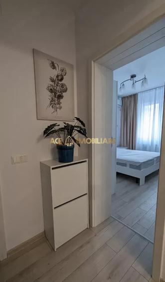 2 Camere de inchiriat | Uverturii | Metrou | Centrala | Parcare