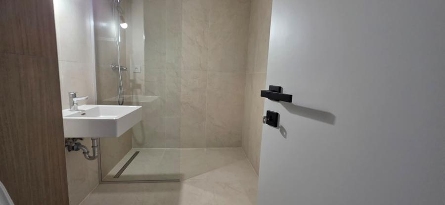 Inchiriere garsoniera Akcent City Bucurestii Noi Jiului bloc nou primul chirias