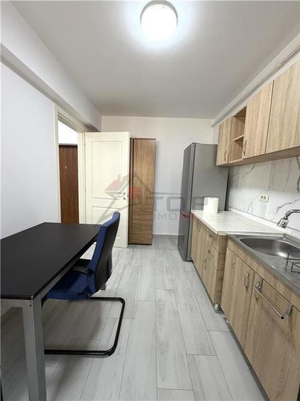 Inchiriere apartament o camera- Bucium, Pod Socola