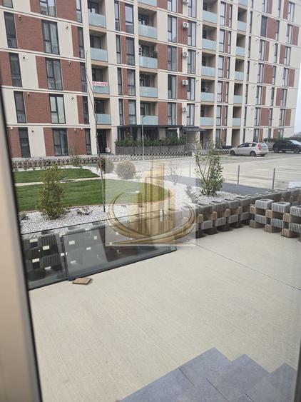Apartament 2 camere, 55 mp, curte proprie 23 mp și parcare subterană