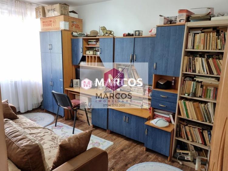 Apartament 2 camere decomandat, et.2, Central, ID 937 - 5