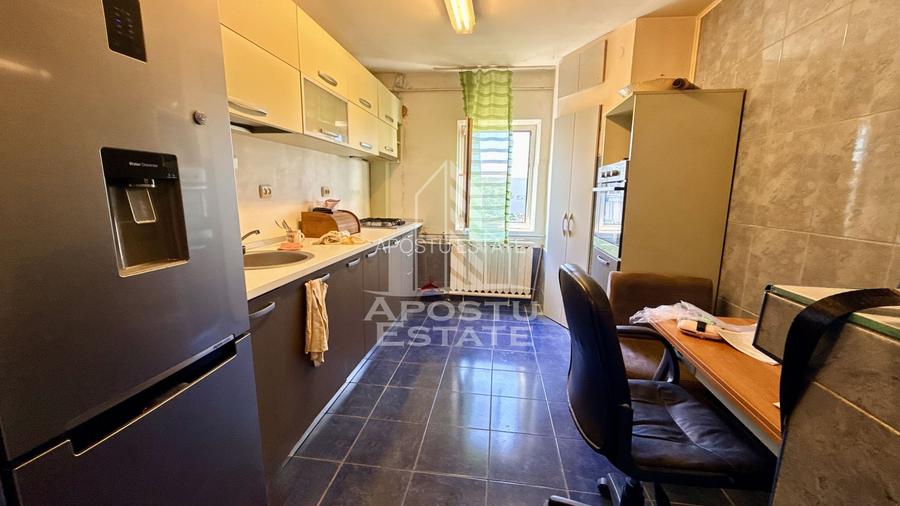 Apartament cu 3 camere de vanzare, Zona Bucovinei, Timisoara, Timis - 4