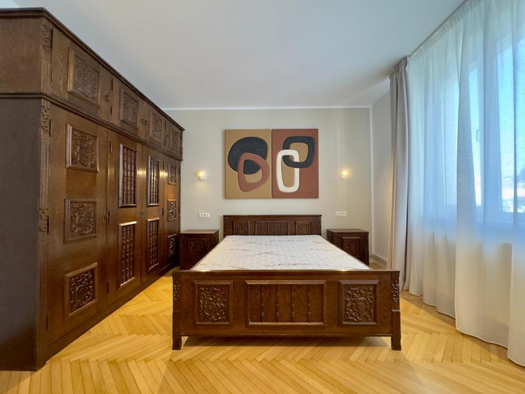 The #4th Crib - Jean Louis Calderon 4 Rooms