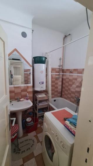 Apartament 2 camere, decomandat, 53 mp, zona Astra