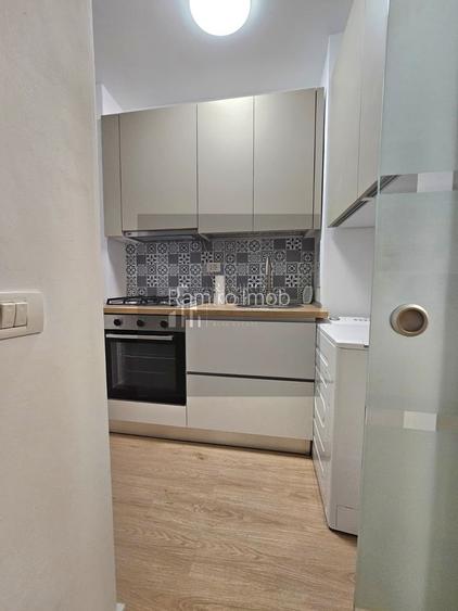 2 camere decomandat, modern, Parcare 5 min metrou Aparatorii Patriei