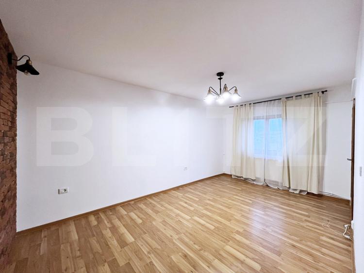 Apartament 2 camere, 42 mp, zona Pacurari