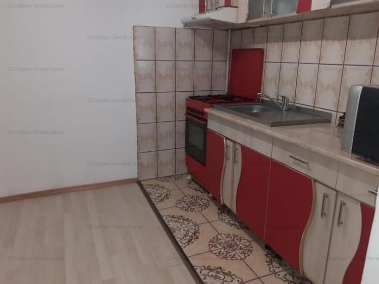Zona Dorobanti Casa Foarte Buna si Mobilata ,caramida 62mp utili