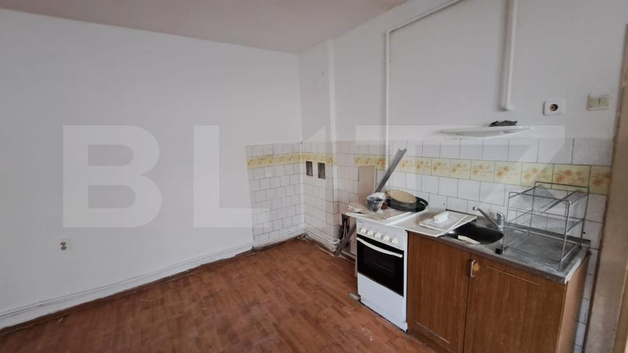 Casă de vânzare în Săcele – 4 camere, 2 intrări separate, teren 468 mp