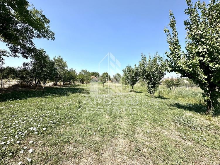 Casa de vanzare in localitatea Dinias