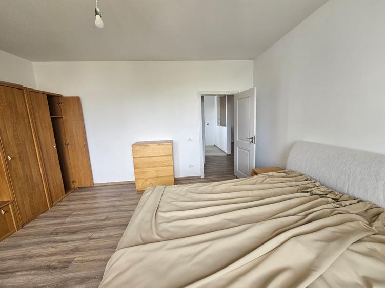 Universitate, 2 apartamente lipite, renovat, ideal inchiriere airbnb