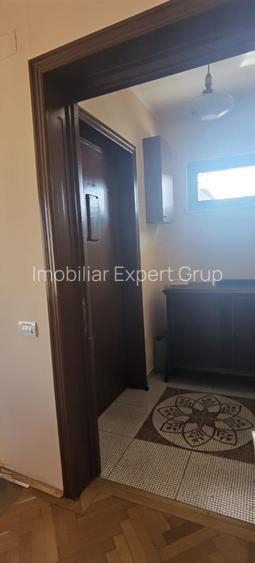 Cașin, Apartament 5 camere, renovat recent, birouri - 16