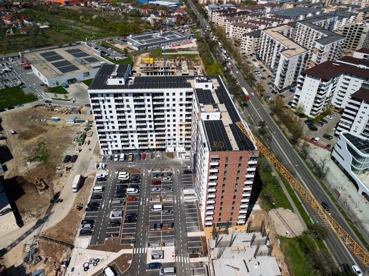Apartament 2 camere de vanzare, decomandat + balcon, Metalurgiei