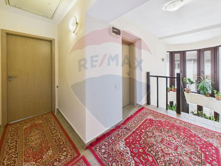 Casă cu 5 camere, 500 mp teren, Domnești, Ilfov