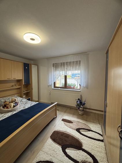 Casa de vânzare în zona Girocului