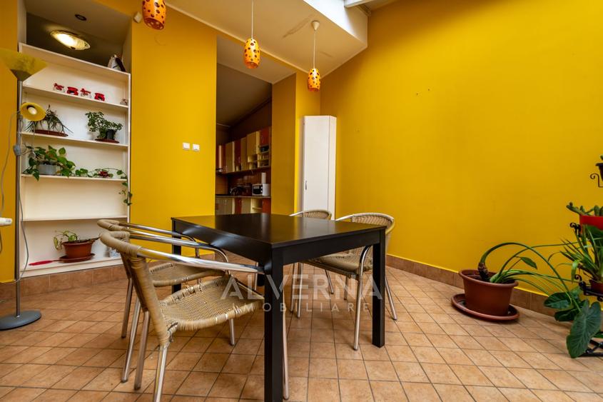 Apartament 3 camere 98mp, terasa 20mp, zona P-ta Muzeului