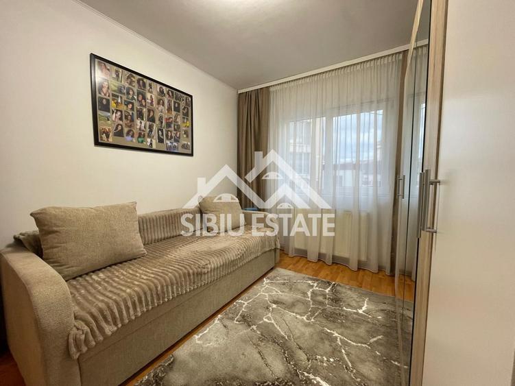 Apartament decomandat cu 3 camere 65mp utili, Turnisor