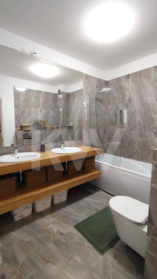 Apartament de vanzare cu 4 camere Arhitectilor