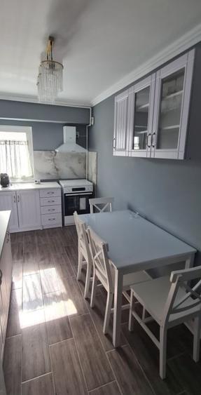 Apartament cu 3 camere Zona Pacurari