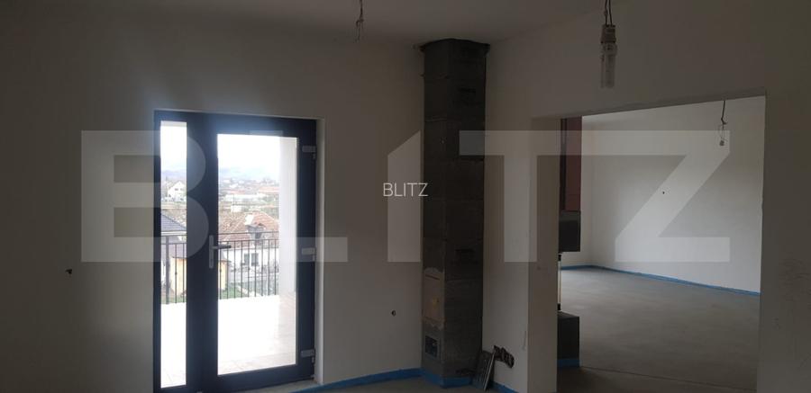 Investitie ! Casa unifamiliala, 260 mp utili, 739 mp teren, Sanicoara ! - 16
